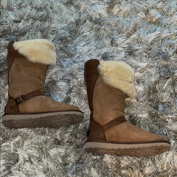 UGG Shoes - UGG CIERA BOOTS